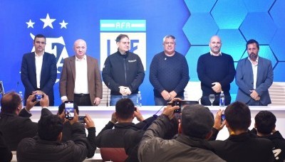 Tapia anunció la vuelta de los visitantes al fútbol argentino: